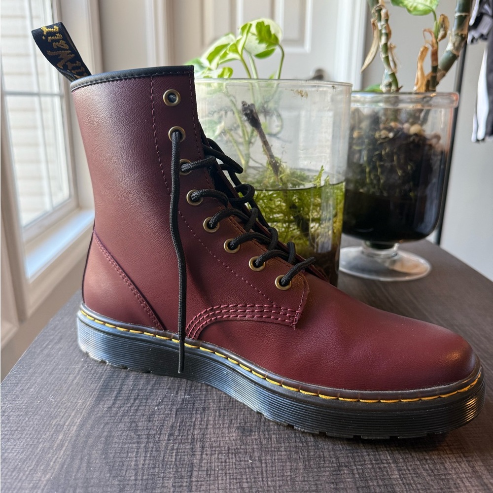 Dr Martens Zavala Leather women’s boots.